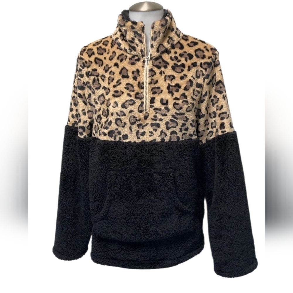 C+D+M Animal Print Fleece - Picture 5 of 6